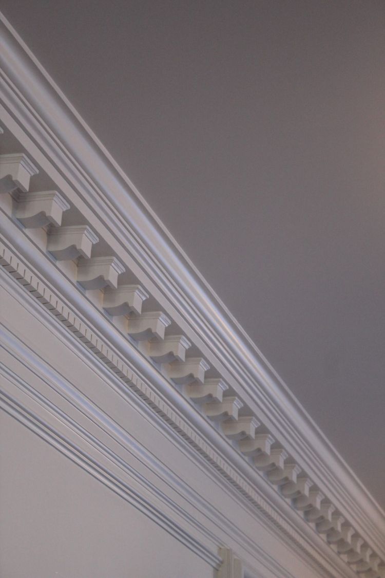 Captain Tommy Thompson House - Dental Moulding